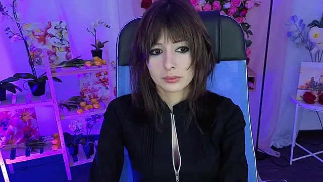 CrystallBloom online show from January 19, 4:11 pm