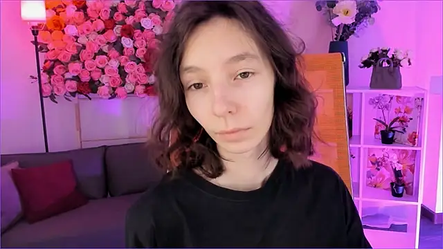 EmmanuellBrown online show from February 7, 3:32 am