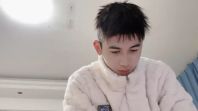 xiaojie2563 online show from January 8, 11:45 am