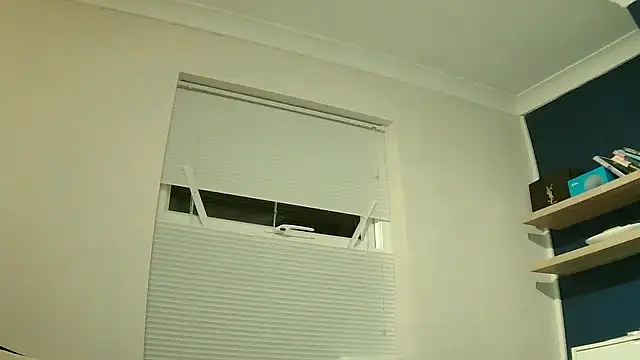 ASAIN VIRGIN ARIA online show from December 2, 8:37 pm