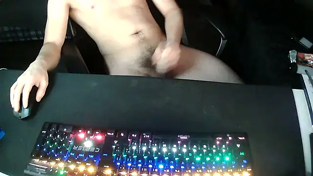 solooboy18 online show from November 16, 3:39 pm