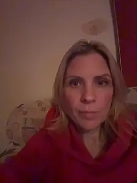 Snapshot of Lexi-Lux-X chatting on October 27, 10:25 pm Lexi-Lux-X online show from October 27, 10:25 pm