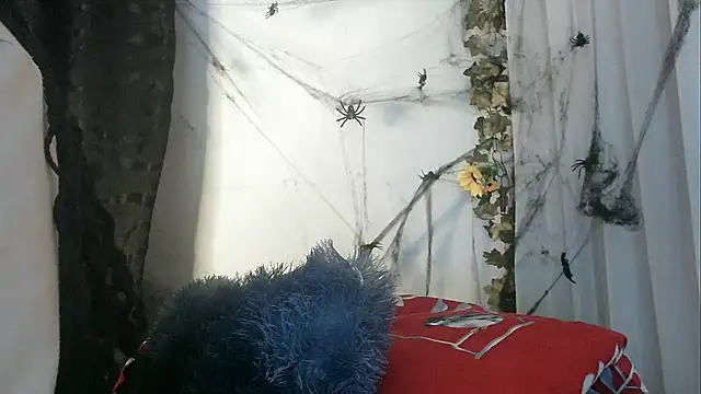 angelainparis28 online show from October 14, 6:03 am