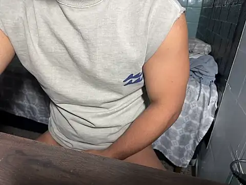 drigoprivaa online show from December 19, 12:06 am