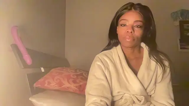 Peachyz69 online show from February 5, 2:27 am