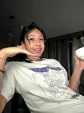 Snapshot of lynn9000 chatting on November 11, 7:52 am lynn9000 online show from November 11, 7:52 am