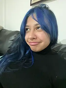 lynn9000 online show from June 3, 6:27 am