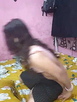 hiddennisha online show from March 21, 4:17 am