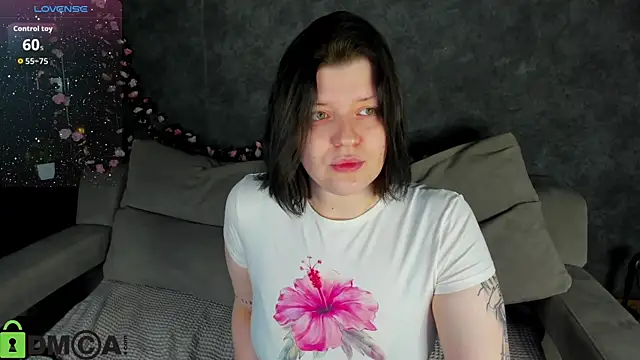 Snapshot of Michele_Greenn chatting on October 24, 1:13 am Michele Greenn online show from October 24, 1:13 am