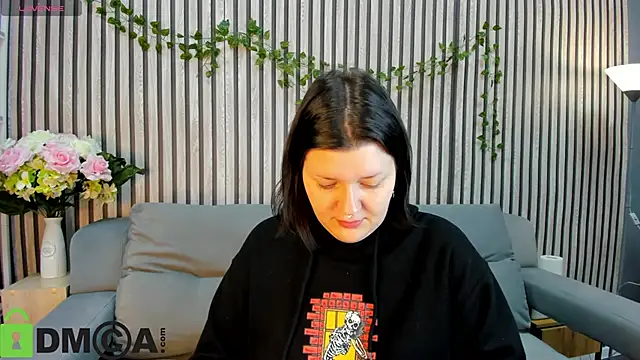 Snapshot of Michele_Greenn chatting on November 3, 1:08 am Michele Greenn online show from November 3, 1:08 am