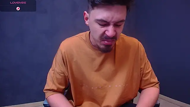 EnzoRace online show from November 28, 5:43 am