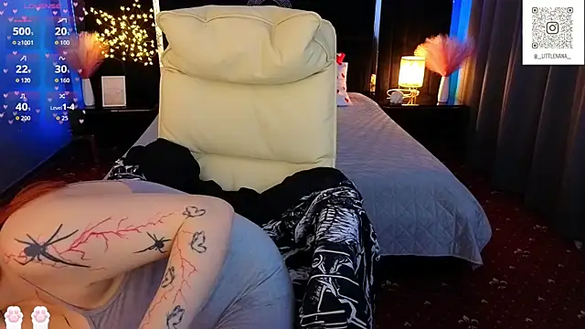 Clumsy Nana online show from February 7, 6:28 am