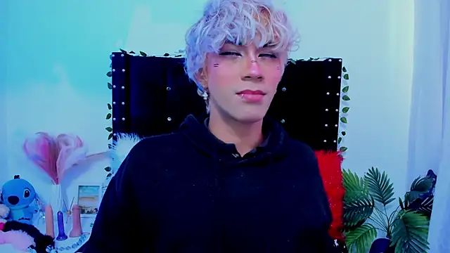 Cooperrosscute233 online show from November 9, 2:15 pm