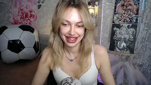 NickyAdamidi online show from June 27, 4:23 pm