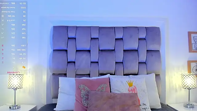 Snapshot of HarleyQueen666 chatting on October 10, 11:09 am HarleyQueen666 online show from October 10, 11:09 am