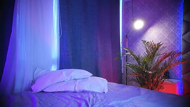 grayce blossoms 24 online show from September 23, 8:01 pm