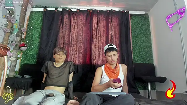 spicy adonhis online show from October 20, 7:36 pm