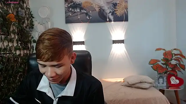 nathanclay online show from December 23, 3:26 am