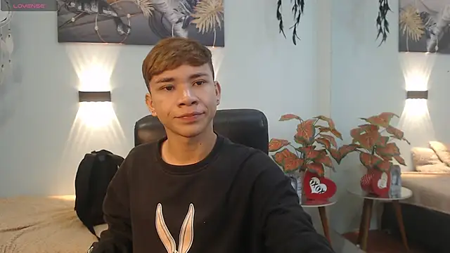 nathanclay online show from January 6, 5:22 am