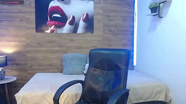 nathanclay online show from February 8, 3:43 am