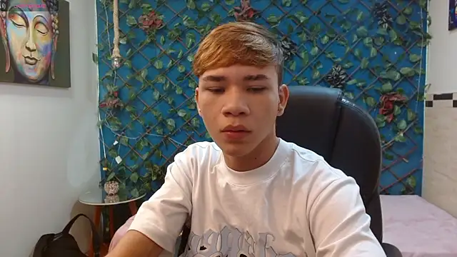 nathanclay online show from March 6, 3:36 am