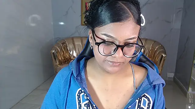 afrodita9 s online show from September 18, 9:11 am
