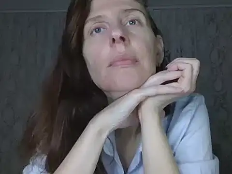 Snapshot of CandiCole chatting on October 11, 2:00 am CandiCole online show from October 11, 2:00 am