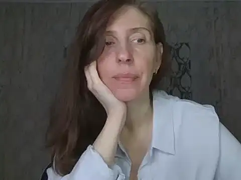 Snapshot of CandiCole chatting on October 20, 2:23 am CandiCole online show from October 20, 2:23 am