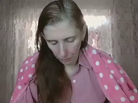 Snapshot of CandiCole chatting on October 28, 5:22 am CandiCole online show from October 28, 5:22 am