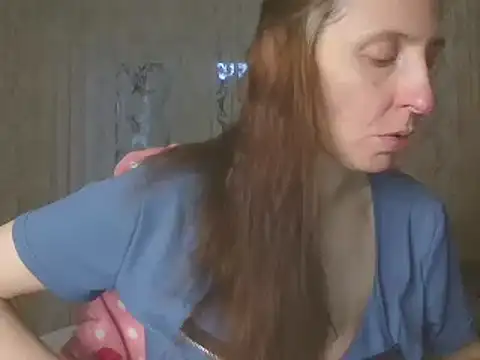 Snapshot of CandiCole chatting on February 20, 4:42 am CandiCole online show from February 20, 4:42 am