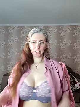 CandiCole online show from June 2, 6:48 am