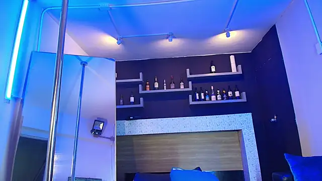  DantFox  online show from November 24, 8:19 pm