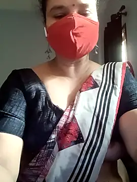 Snapshot of Tamil_Sivani chatting on June 16, 3:31 am Tamil Sivani online show from June 16, 3:31 am