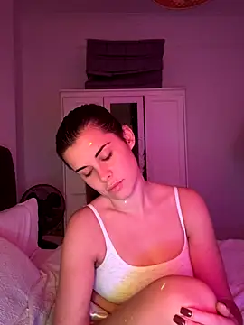 AlitaNova online show from October 8, 8:50 pm