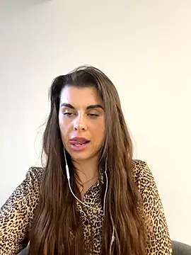 AlitaNova online show from November 13, 11:53 am