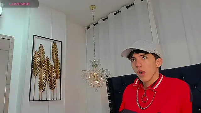 Snapshot of AerumChae chatting on February 10, 11:25 am AerumChae online show from February 10, 11:25 am