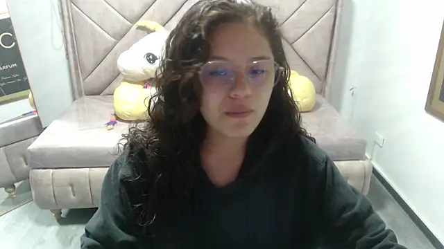 Snapshot of Velvet_Moon_V chatting on October 29, 1:13 pm Velvet Moon V online show from October 29, 1:13 pm