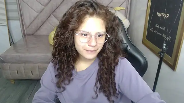 Snapshot of Velvet_Moon_V chatting on November 24, 1:22 pm Velvet Moon V online show from November 24, 1:22 pm