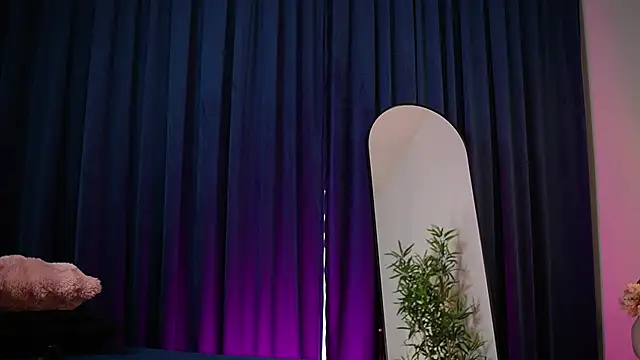  ChloeLee  online show from October 11, 6:23 am