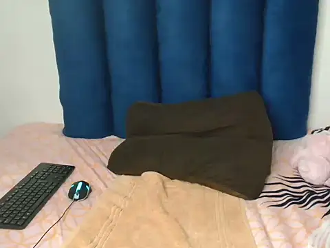 AeroSexx online show from October 15, 7:47 pm