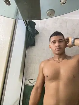 evan hardy online show from October 6, 12:08 am