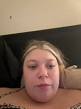 kinkybellexx online show from November 8, 5:51 am