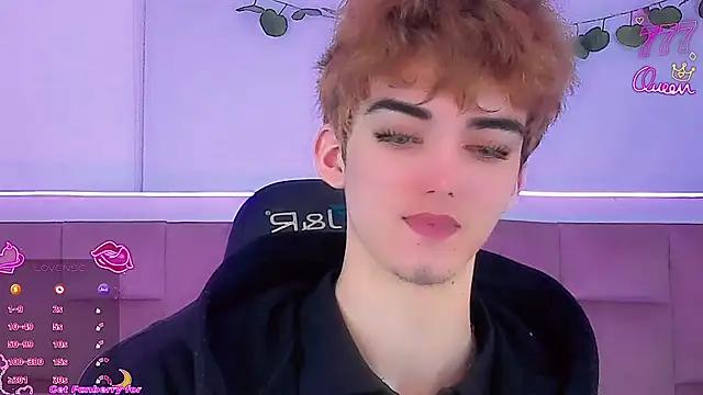 Baby FenixTS online show from March 13, 3:13 am