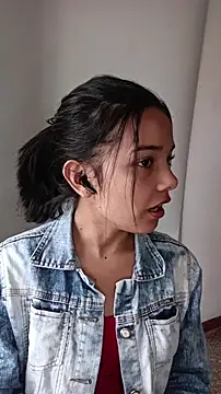 BelhaLawuo online show from October 23, 5:12 pm