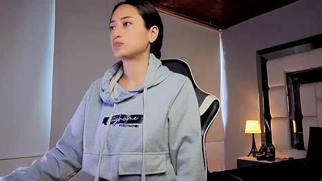 Adhara7 online show from February 24, 7:45 pm