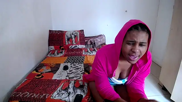 Snapshot of EbonyEssence chatting on March 22, 10:18 am EbonyEssence online show from March 22, 10:18 am