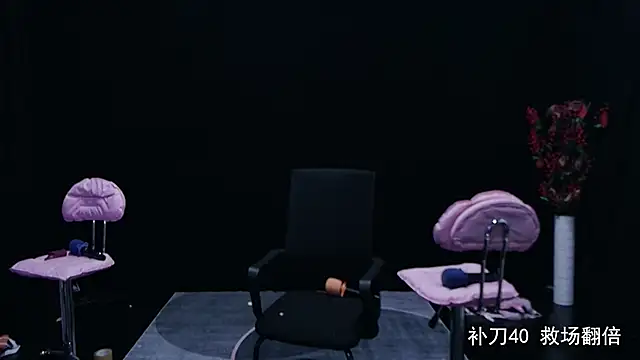 yaoyao168 online show from September 27, 9:42 pm