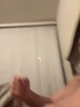 Snapshot of Jackkie11212 chatting on April 4, 1:08 pm Jackkie11212 online show from April 4, 1:08 pm