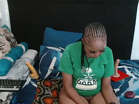 CreamySexyPussy online show from November 28, 7:27 pm