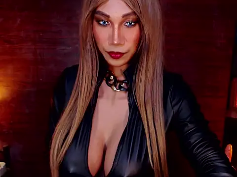 JayeTan online show from November 26, 8:48 am